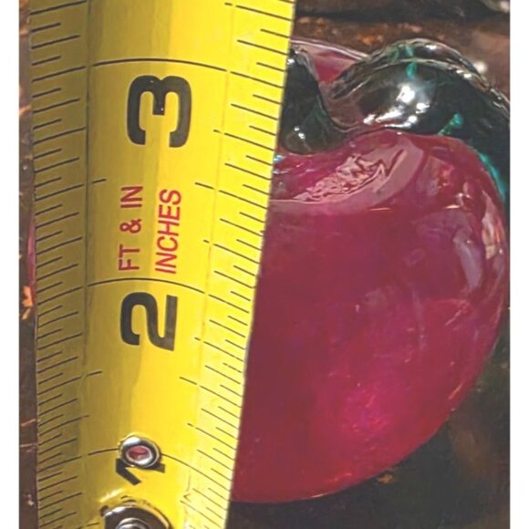 Paperweight Apple Handcrafted Toro Glass 3 Inches Glass Decor Red & Green - Picture 6 of 7